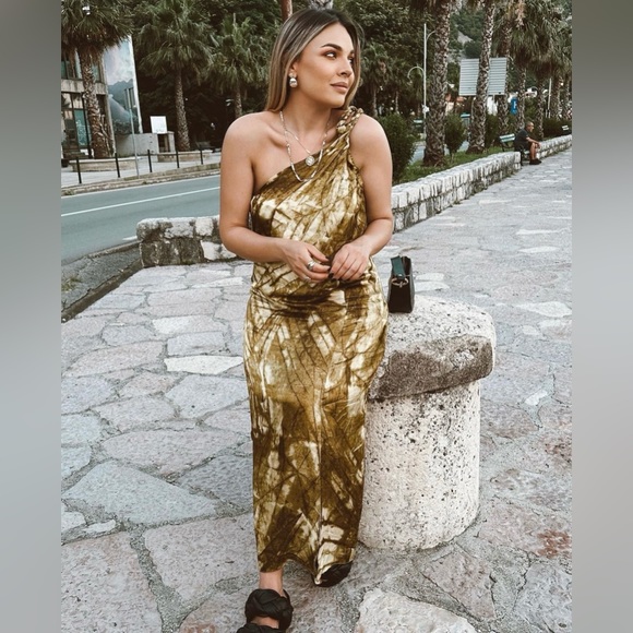 Zara Dresses & Skirts - New $119 Zara Asymmetric Khaki Dress Limited Edition 3272/166 XS Extra Small